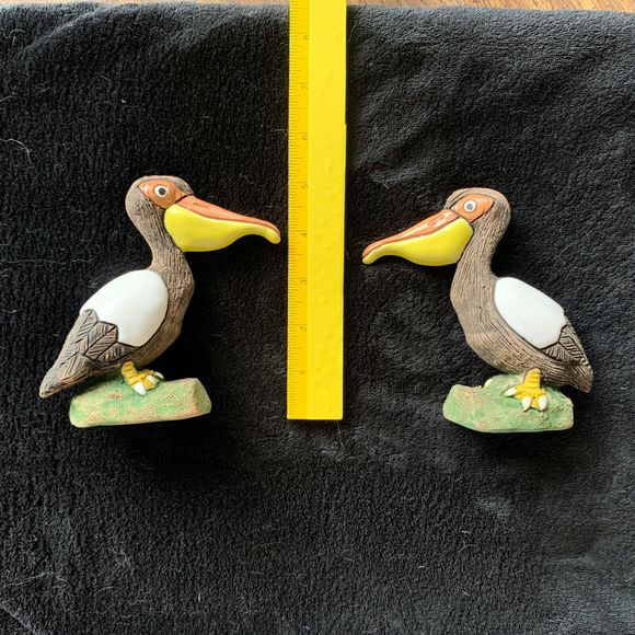 Pair of  Pelican Figurines - colorful (brown, white, yellow, tan, green base) - Picture 3 of 9